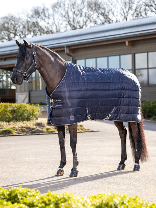 Couverture Arika Stable-Tek 350 g Code produit: IT04698